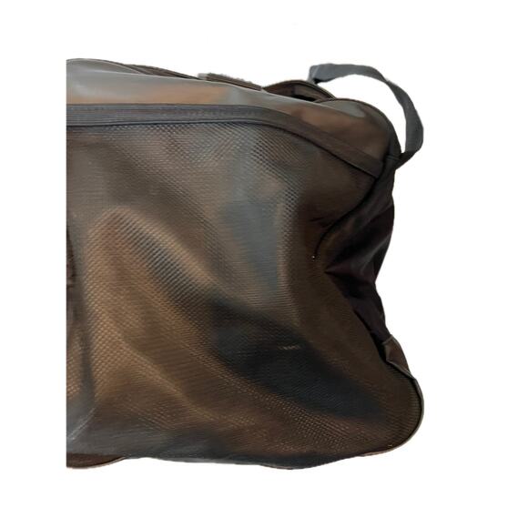 Nike Black Duffel Bag 22"x12"x10" Zipped - Picture 5 of 6